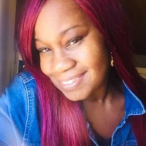 Meet your Posher, Deann